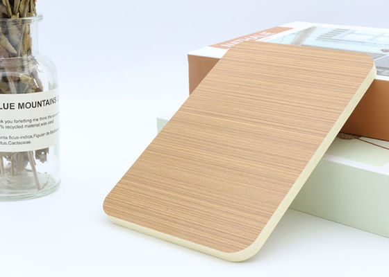 লাইটওয়েট কংক্রিট ওয়াল প্যানেল PVC ফর্ম বোর্ড 1.22x2.44m রঙিন