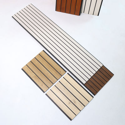 জলরোধী অগ্নিরোধী পিভিসি ওয়াল প্যানেল লাইটওয়েট সহজ ইনস্টলেশন বাথরুম রান্নাঘর লিভিং রুমের জন্য অভ্যন্তরীণ বাইরের ওয়াল বোর্ড