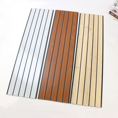 জলরোধী অগ্নিরোধী পিভিসি ওয়াল প্যানেল লাইটওয়েট সহজ ইনস্টলেশন বাথরুম রান্নাঘর লিভিং রুমের জন্য অভ্যন্তরীণ বাইরের ওয়াল বোর্ড