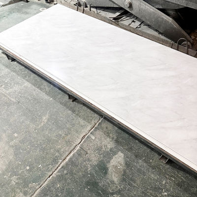 বাথরুম সংস্কারের জন্য টেকসই দীর্ঘস্থায়ী প্লাস্টিকের শাওয়ার ওয়াল প্যানেল