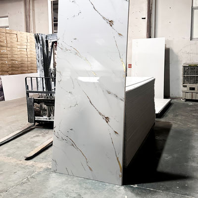 পরিবেশ বান্ধব জলরোধী পিভিসি শাওয়ার ওয়াল প্যানেল সহজ পরিষ্কার পৃষ্ঠ