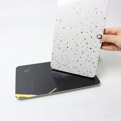 পরিবেশ বান্ধব জলরোধী পিভিসি শাওয়ার ওয়াল প্যানেল সহজ পরিষ্কার পৃষ্ঠ