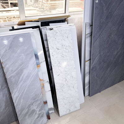 আধুনিক থ্রিডি প্যাটার্ন অগ্নিরোধী পিভিসি শাওয়ার ওয়াল প্যানেল বিলাসবহুল বাথরুম সংস্কার উপাদান