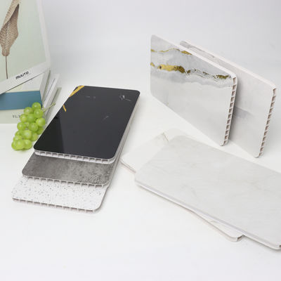 নির্মাণ প্রকল্পের জন্য বাল্ক সরবরাহ 1000x2400 মিমি পিভিসি শাওয়ার ওয়াল প্যানেল