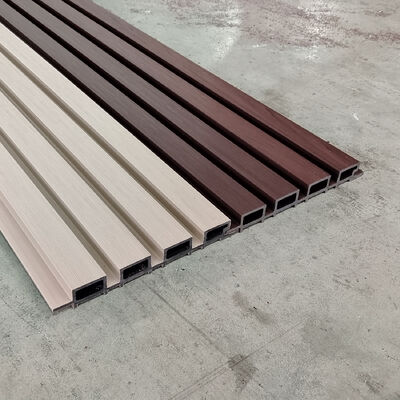 উচ্চ মানের বহিরাগত WPC ওয়াল প্যানেল আউটডোর জলরোধী কাঠ প্লাস্টিক কম্পোজিট বিল্ডিং সজ্জা জন্য