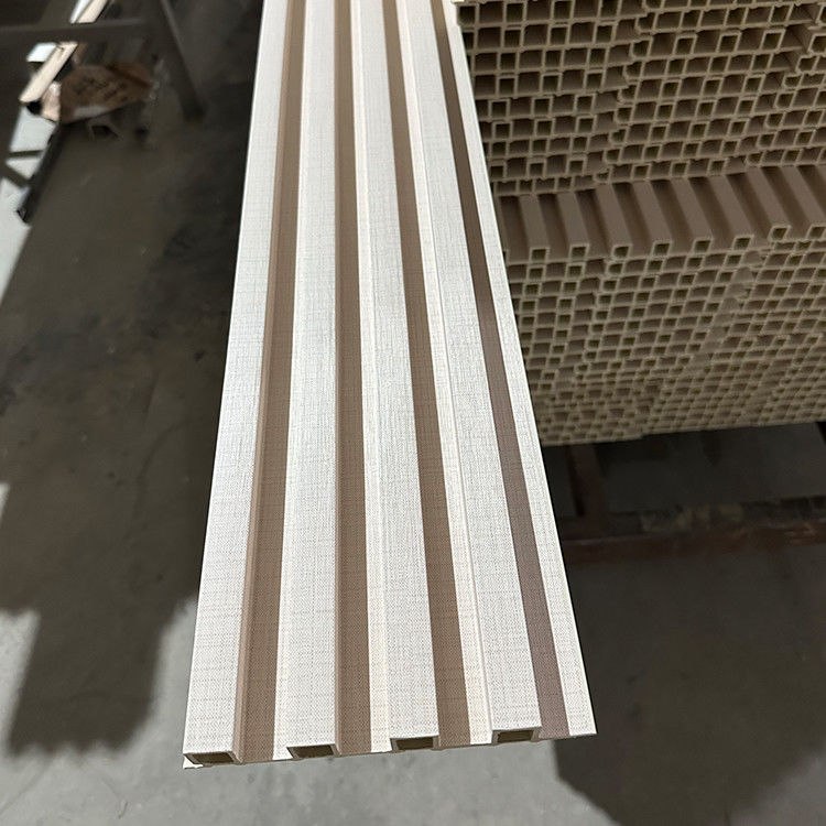 উচ্চ মানের ফ্লুটেড কম্পোজিট ডাব্লুপিসি অভ্যন্তরীণ দেয়াল আবরণ রঙিন