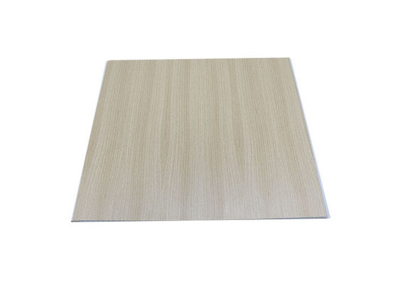 অভ্যন্তরীণ প্রাচীর সজ্জার জন্য স্তরিত 400x9mm 600x9mm পিভিসি ওয়াল প্যানেল